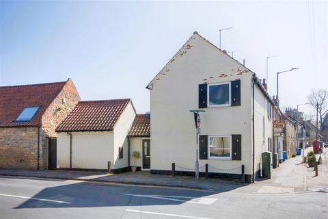 The Corner House Beverley Road, South Cave, Brough, HU15 2AU