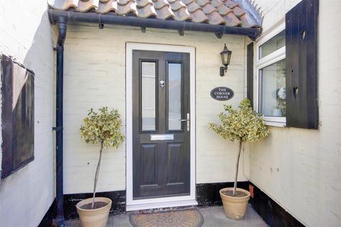 The Corner House Beverley Road, South Cave, Brough, HU15 2AU