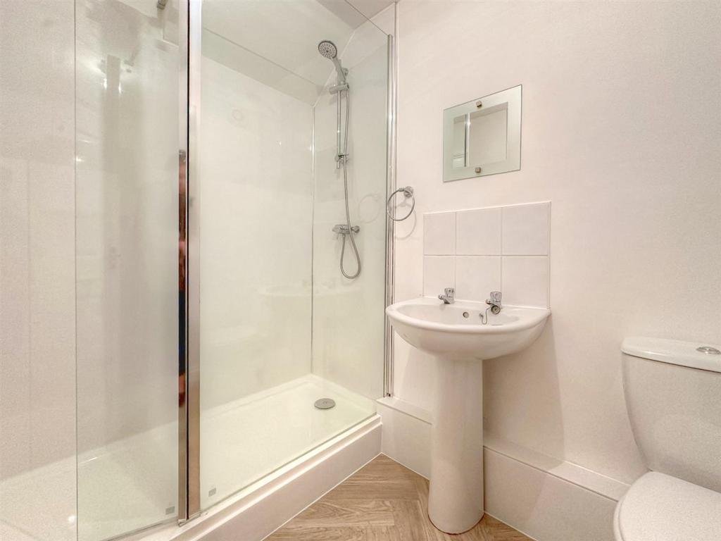 Shower room/w.c.