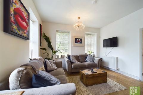 2 bedroom apartment for sale, Warfield Chase, Oxfordshire Place, Warfield, Berkshire, RG42