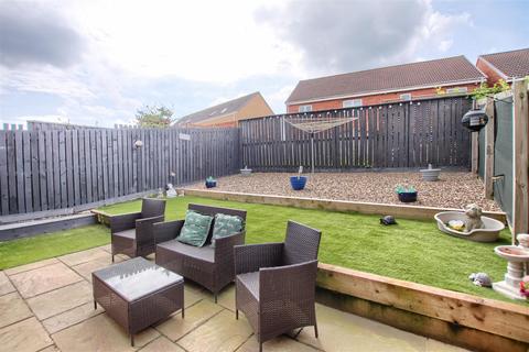 2 bedroom semi-detached house for sale, Kingsbridge Crescent, Acklam