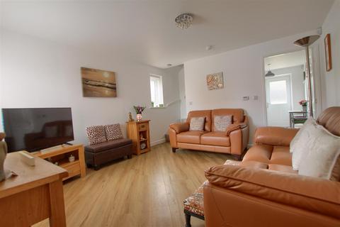 2 bedroom semi-detached house for sale, Kingsbridge Crescent, Acklam