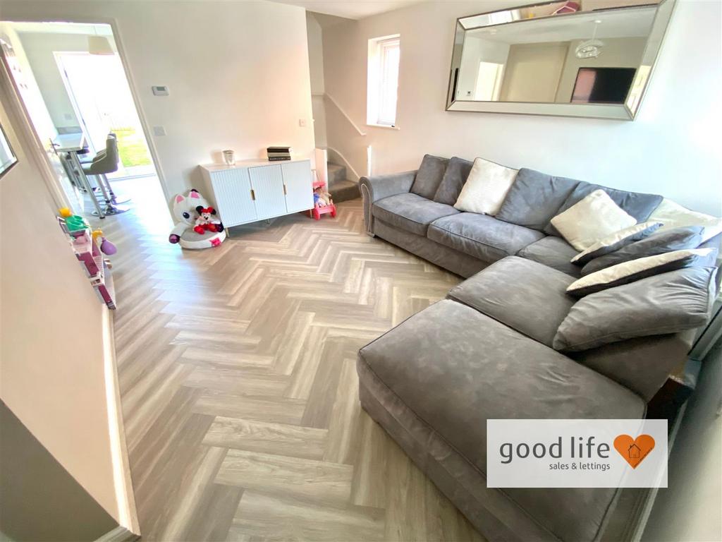 20250403 112532133 i OS85 FORESTROAD.jpg