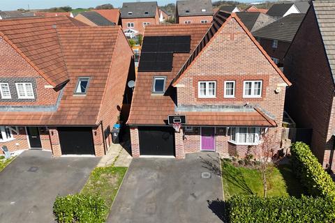 5 bedroom detached house for sale, Danson Drive, Kirkham, Preston