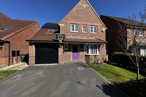 5 bedroom detached house for sale, Danson Drive, Kirkham, Preston