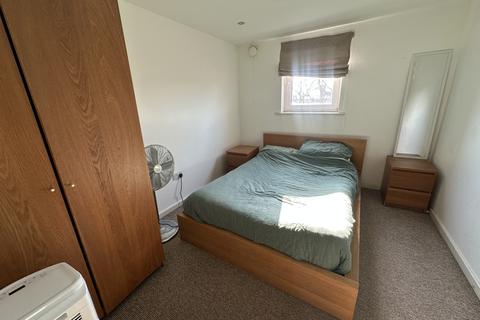 2 bedroom apartment for sale, Frappell Court, Central Way, Warrington, Cheshire, WA2