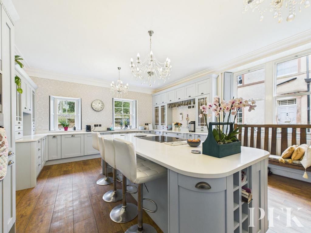 Dining Kitchen