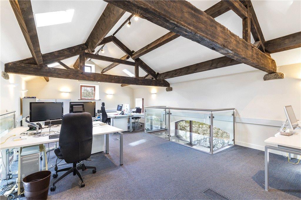 1st Floor Office