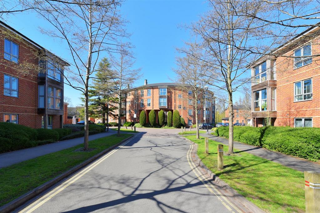 St Johns Mews