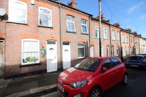 2 bedroom terraced house to rent, May Street, Luton, LU1
