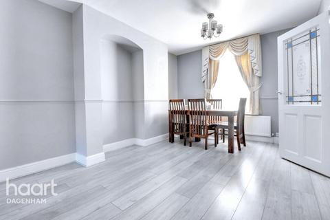 2 bedroom terraced house for sale, Barnmead Road, Dagenham