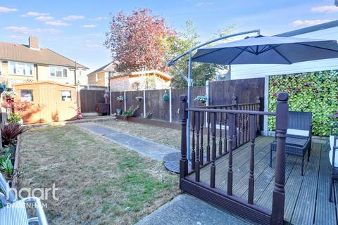 2 bedroom terraced house for sale, Barnmead Road, Dagenham