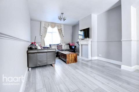 2 bedroom terraced house for sale, Barnmead Road, Dagenham