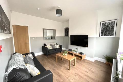 6 bedroom house share to rent, Delph Lane, Leeds LS6