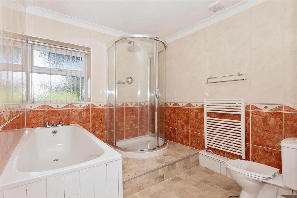 For Sale by Aspire Residential   London Road