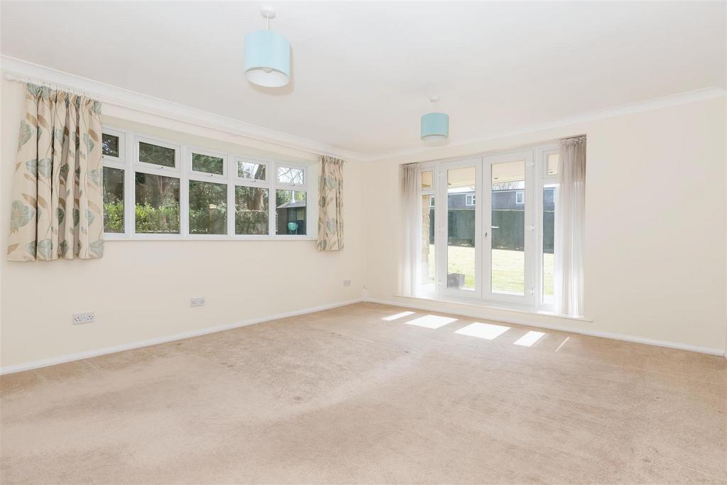 For Sale by Aspire Residential   London Road