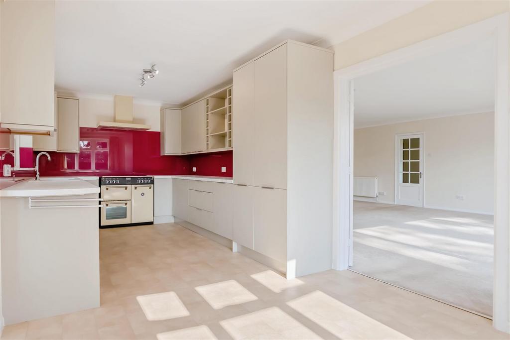 For Sale by Aspire Residential   London Road