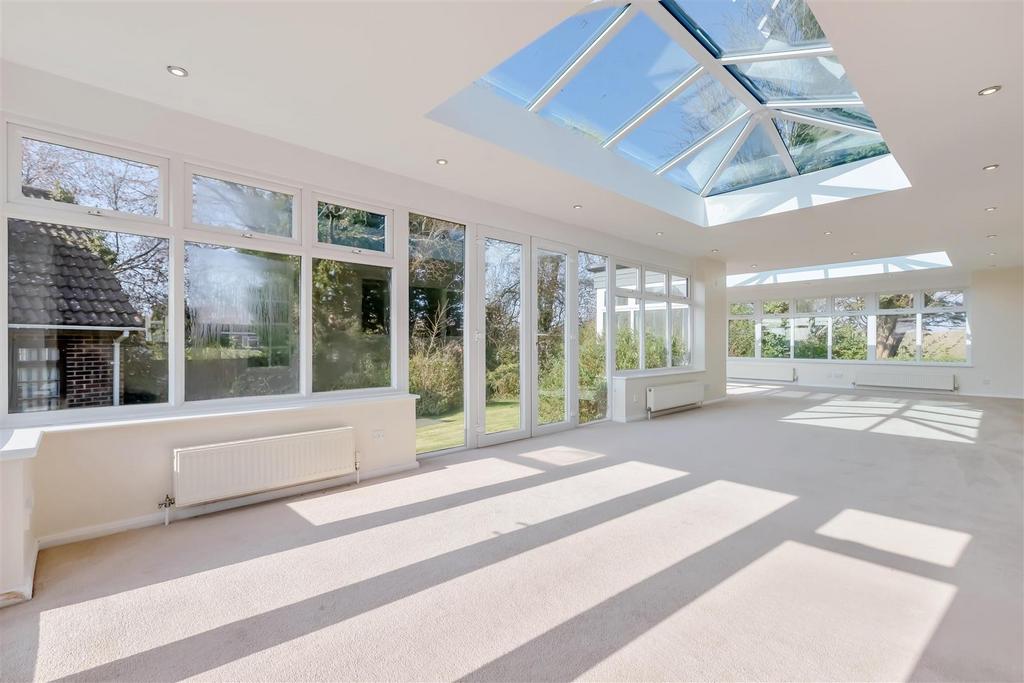 For Sale by Aspire Residential   London Road
