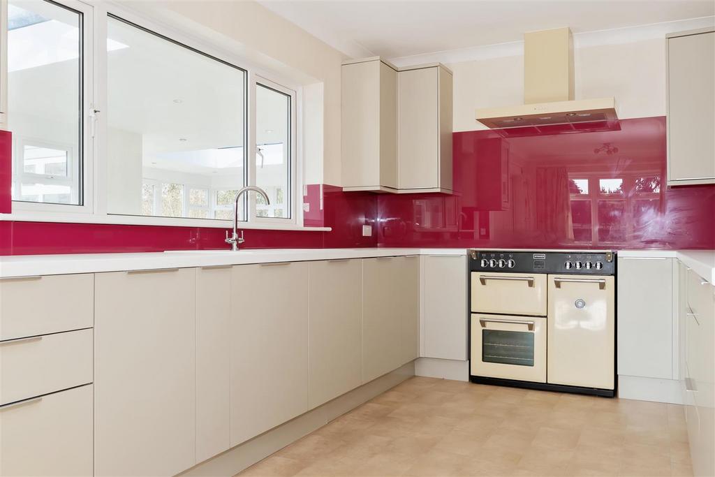 For Sale by Aspire Residential   London Road