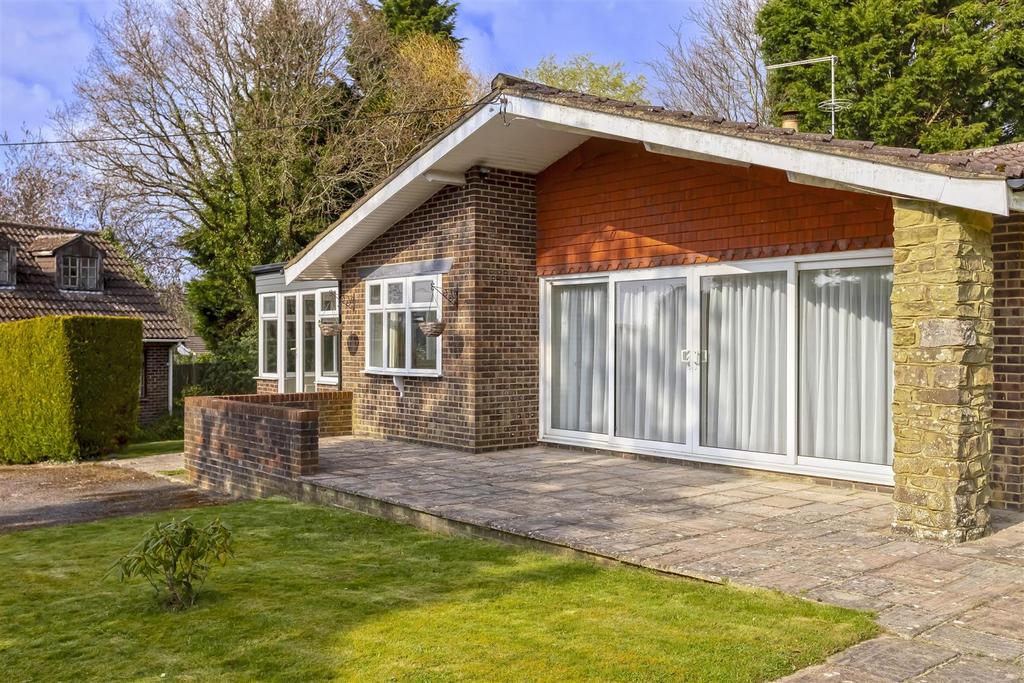 For Sale by Aspire Residential   London Road