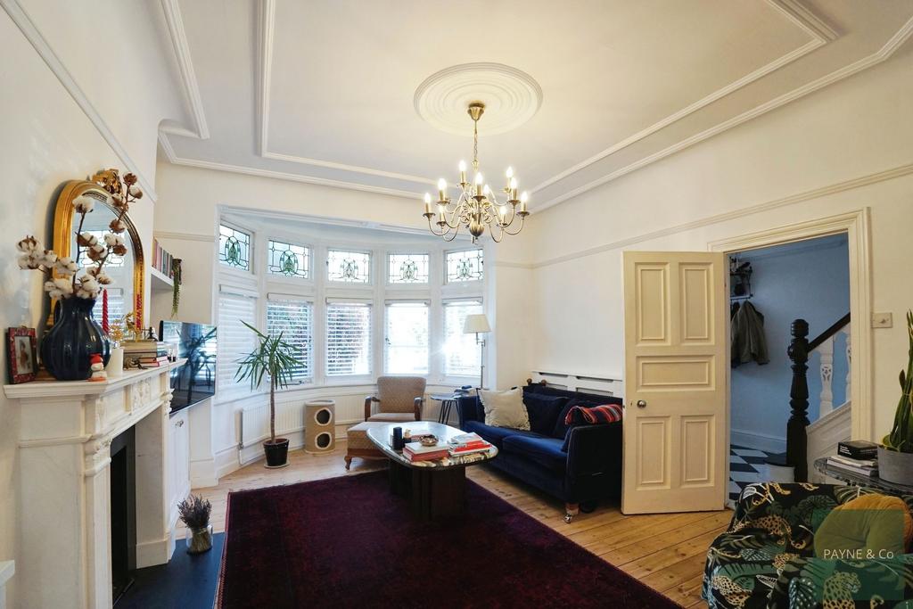 Through Lounge