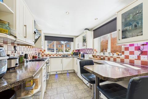 4 bedroom detached house for sale, Canada Way, Bordon, Hampshire, GU35