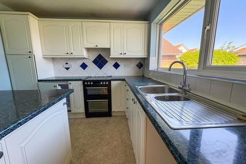 Esses Bracklesham Close, Bracklesham Bay, Chichester, PO20 8HT