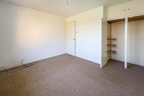 Esses Bracklesham Close, Bracklesham Bay, Chichester, PO20 8HT
