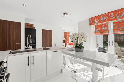 4 bedroom detached house for sale, Burnside Drive, Denny FK6