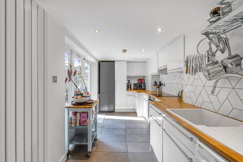 3 bedroom maisonette for sale, Westbourne Road, Islington, London