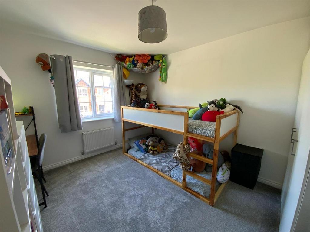 Bedroom4 .jpg