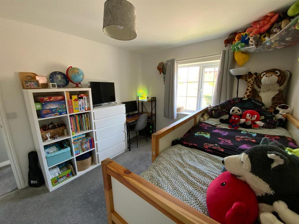 Bedroom .jpg