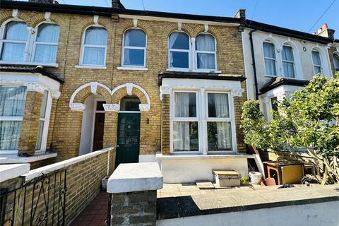 103 Brookdale Road, London, SE6 4JP