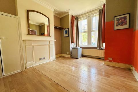 103 Brookdale Road, London, SE6 4JP