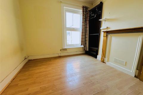 103 Brookdale Road, London, SE6 4JP
