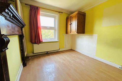 103 Brookdale Road, London, SE6 4JP