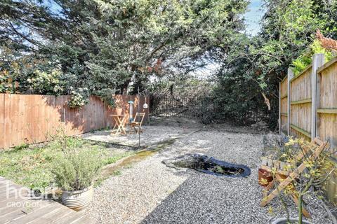 41 Chelsham Road, South Croydon, CR2 6HZ
