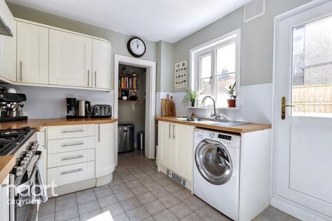 41 Chelsham Road, South Croydon, CR2 6HZ