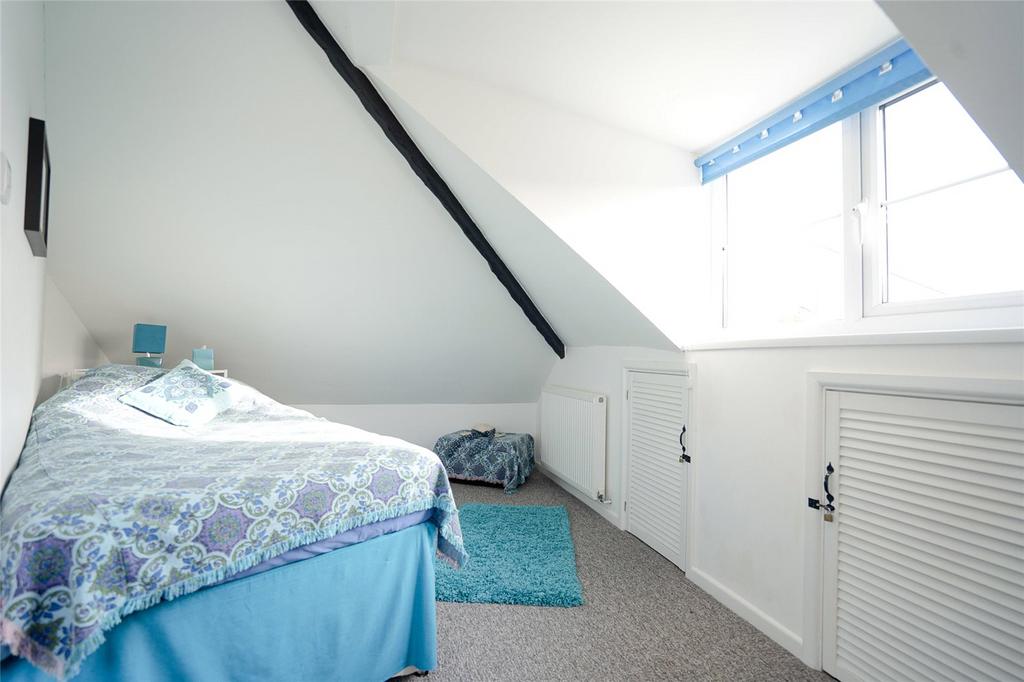 Apartment Bed 2