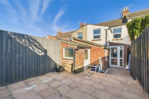 3 bedroom terraced house to rent, Northcote Street, Northamptonshire NN2