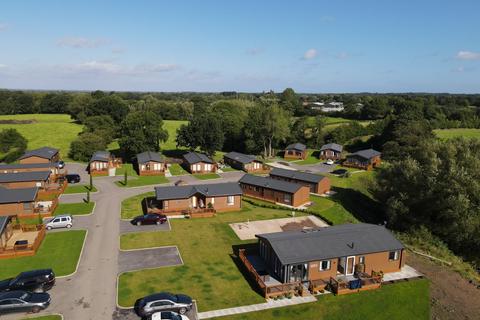 2 bedroom lodge for sale, Knutsford, Cheshire, WA16