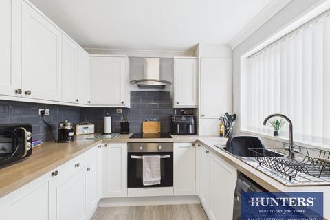 35 Cambria Green, South Hylton, Sunderland, SR4 0NN