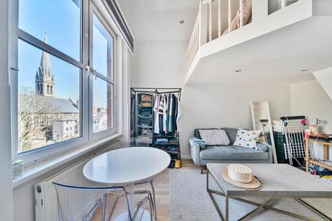 1 bedroom flat for sale, Palace Court, Bayswater, London, W2
