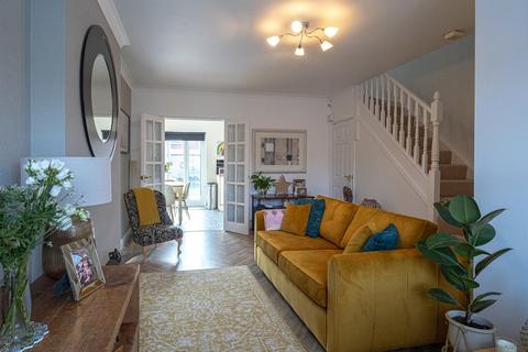 3 bedroom mews for sale, White Hart Gardens, Hartford, Northwich, CW8