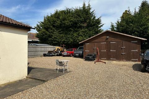 undefined, Flaunden Lane, Bovingdon HP3
