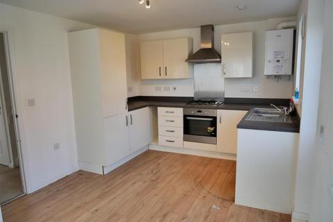 3 bedroom terraced house for sale, Hunter Close, Calne