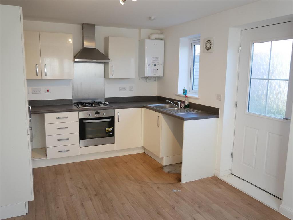 Dining kitchen