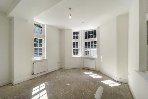 1 bedroom ground floor flat for sale, The Carmel, Old Chester Road, Holywell, CH8