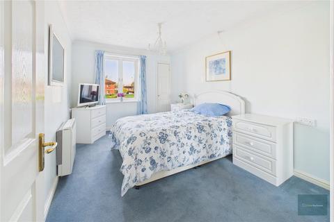 1 bedroom apartment for sale, Giffords Court, Melksham SN12