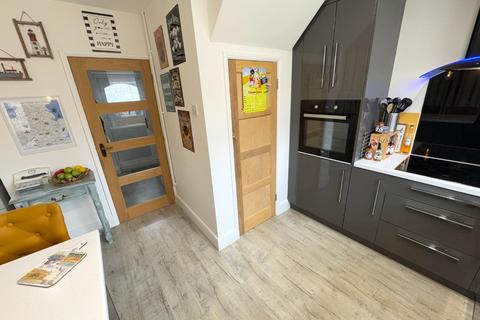 14 Farndale Road, Hartlepool, TS25 1BH